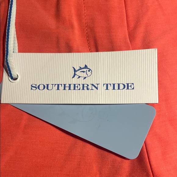 Southern Tide Bright Coral Shorts - Picture 2 of 5